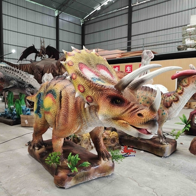 Taman Hiburan Bespoken Mata Berkedip Dinosaurus Triceratops Model