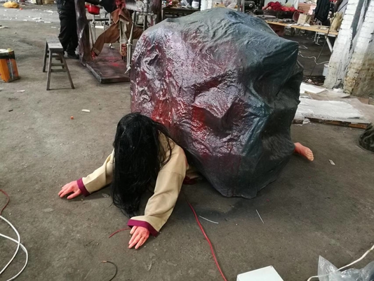 Perlengkapan Dekorasi Halloween yang Lama untuk Tema Halloween yang Ditingkatkan