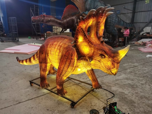 Beli Tahan air Animatronik Realistis Dinosaurus Lampu bersinar Dinosaurus Sinoceratops online manufacture